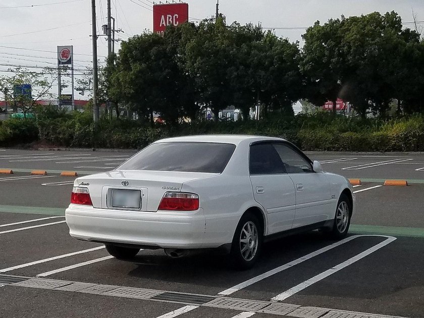 Тойота Чайзер gx100