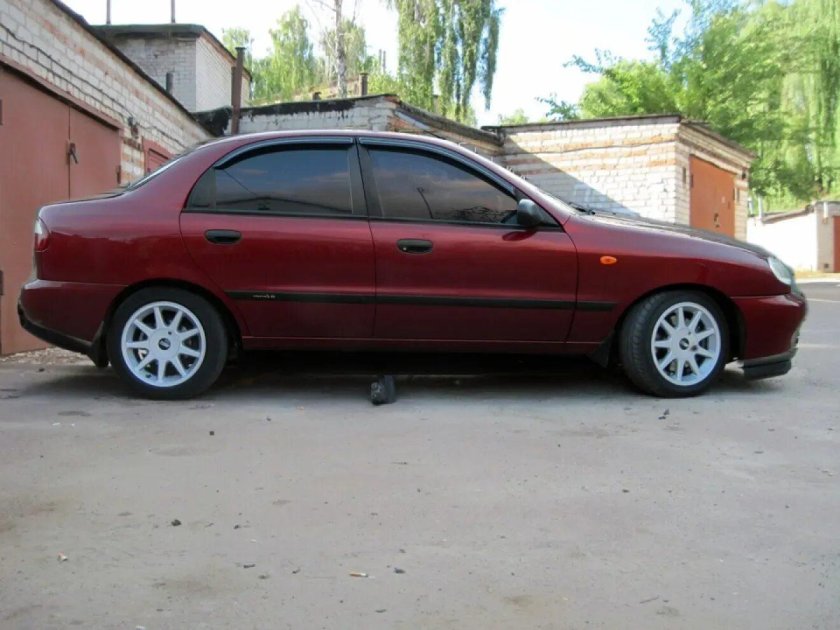 Шевроле Ланос на дисках r15