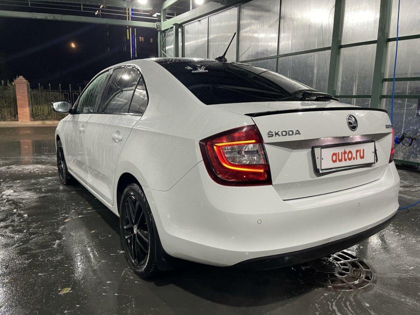 Шкода рапид 2018 года