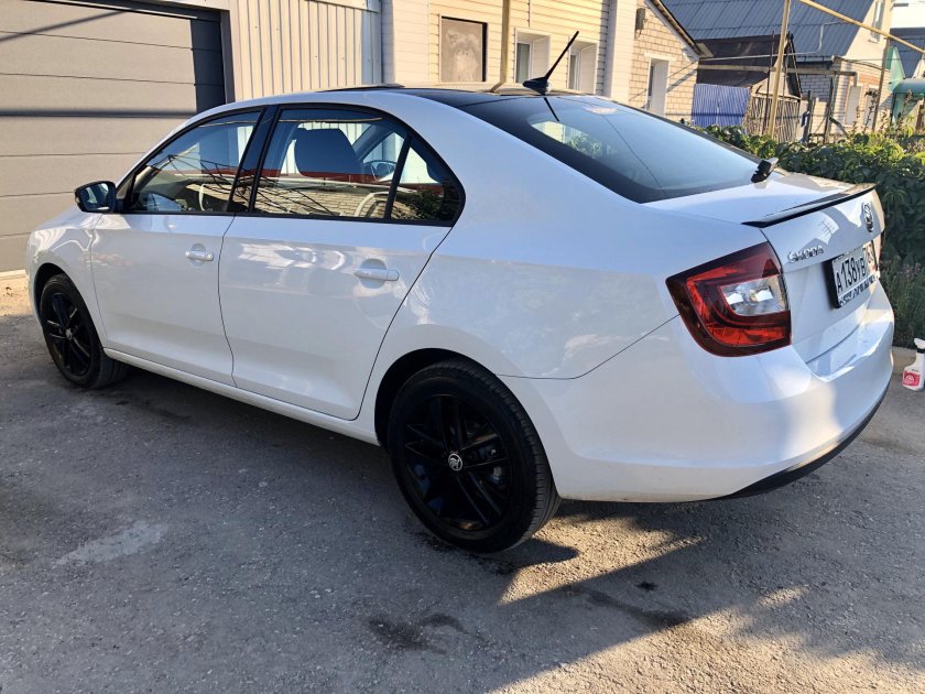 Шкода Рапид 2020 Блэк эдишн