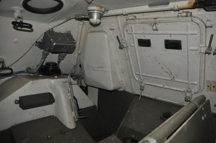 БТР 70 моторный отсек