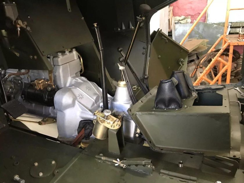 Рулевая колонка БТР 80