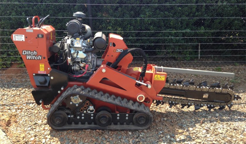 Ditch Witch Zahn r3002wd