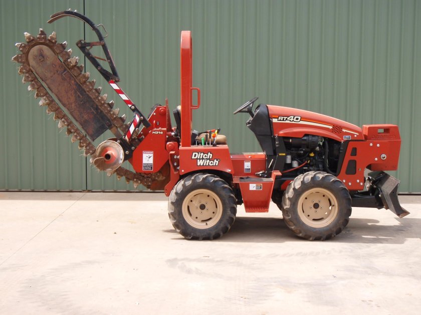 Ditch Witch rt115