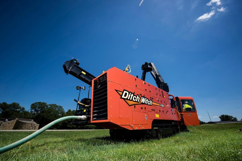 Ditch Witch jt100