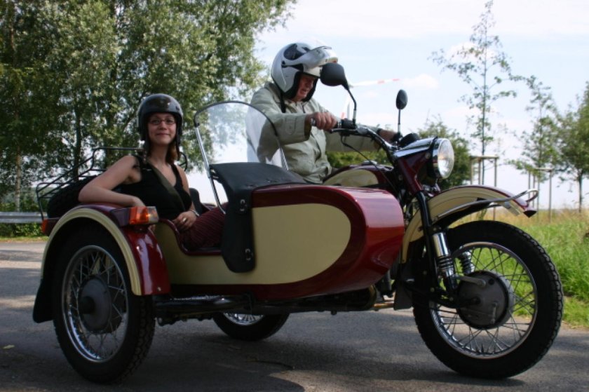 Мотоцикл Урал с коляской