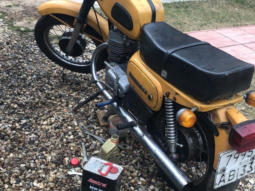 Мотоцикл восход 3м