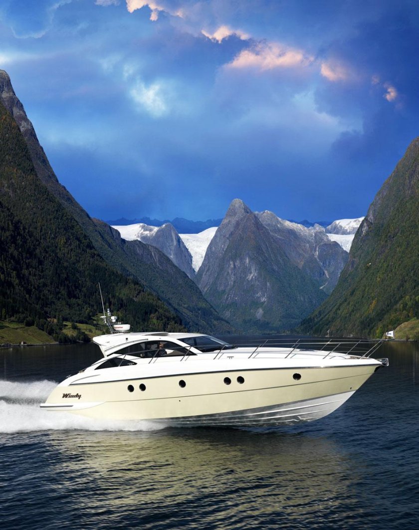 Яхта тритон