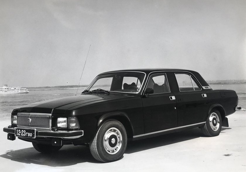 Волга ГАЗ 3102