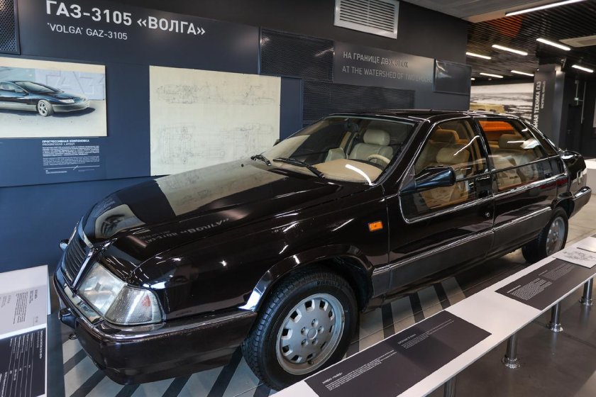 Газ 3105 легковой автомобиль