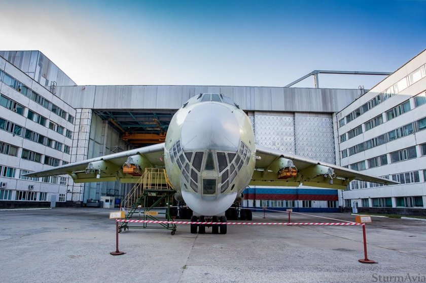 Ульяновский завод Авиастар