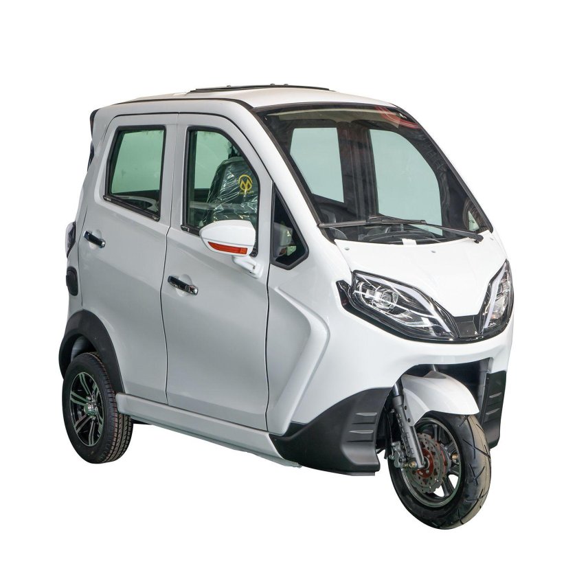 Электроскутер трицикл с кабиной 3000 Вт