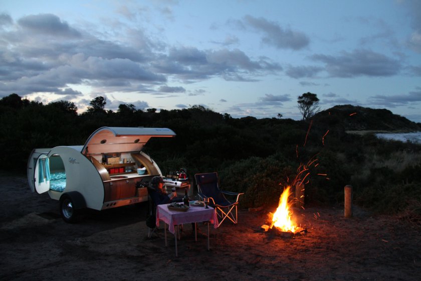 Трейлер для путешествий