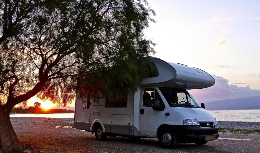 Автокемпинг автодом