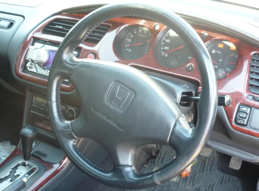 Хонда Торнео 1998 салон
