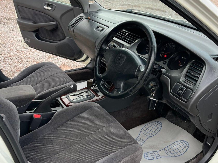 Хонда торнео 1998 салон