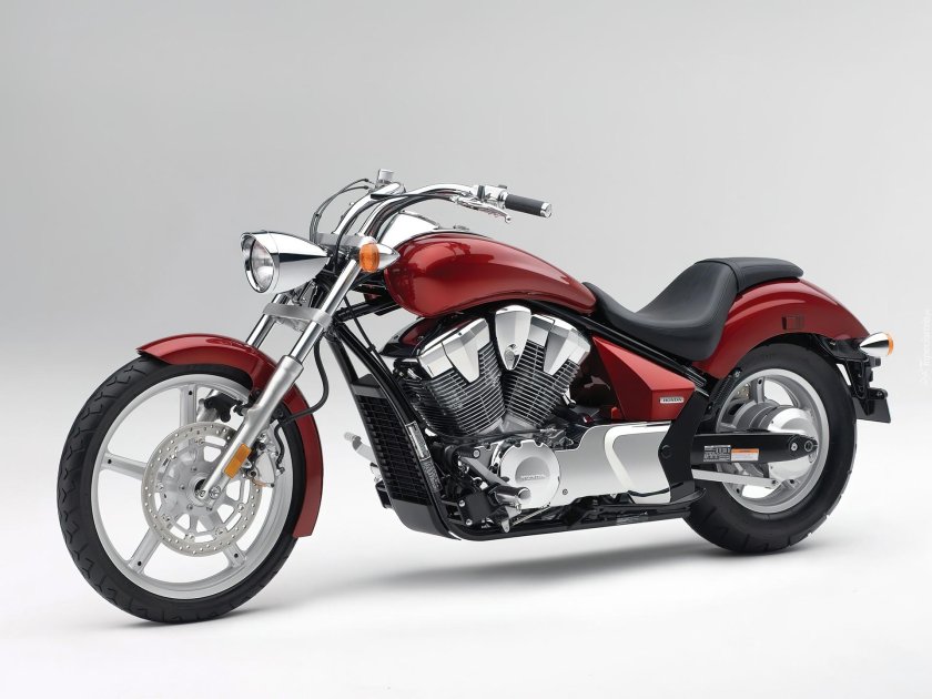 Honda vt1300cr Stateline