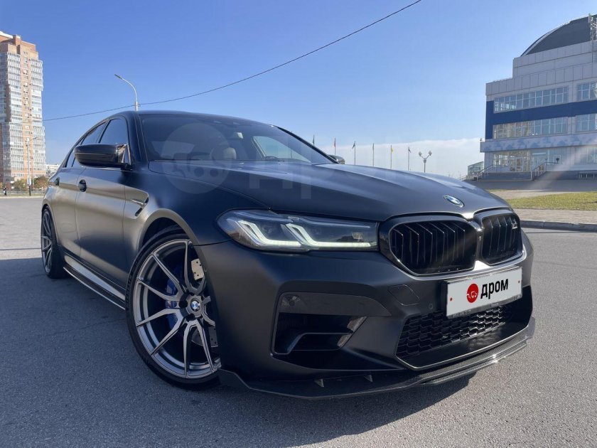 Bmw m5 f90 рестайлинг черная