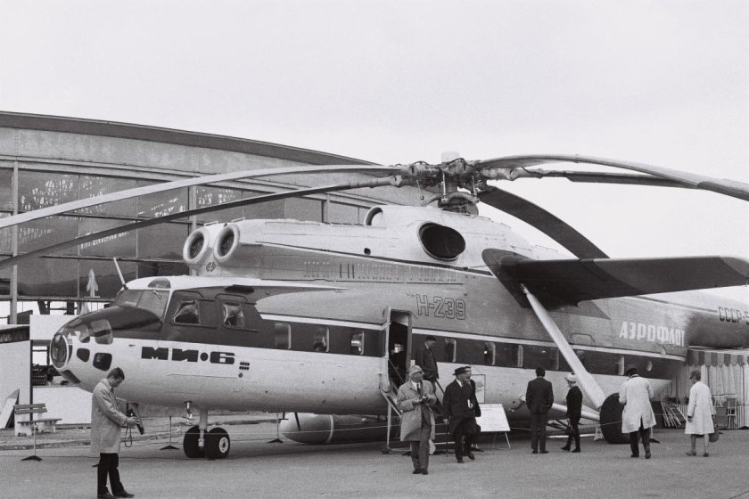 Пассажирский вертолет ми 6п