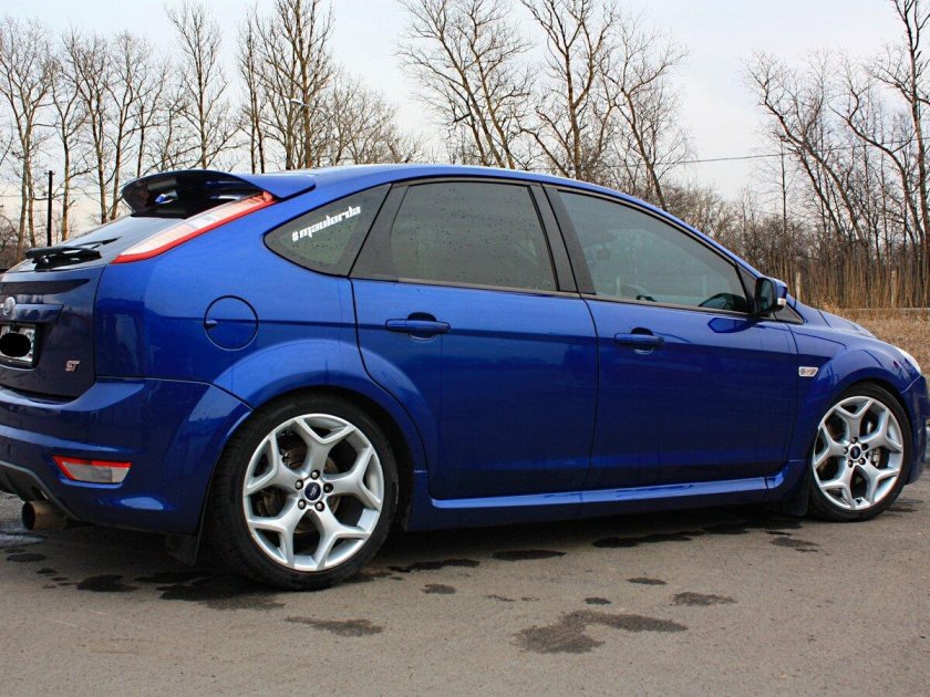 Ford Focus 2 Рестайлинг хэтчбек