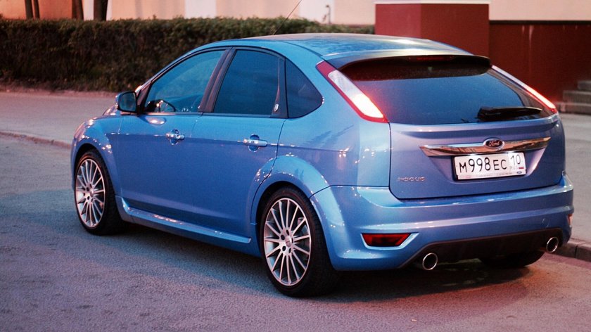 Ford Focus 2 хэтчбек