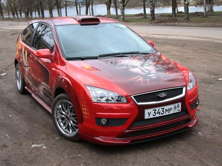 Обвес Ford Focus 2 дорестайлинг хэтчбек