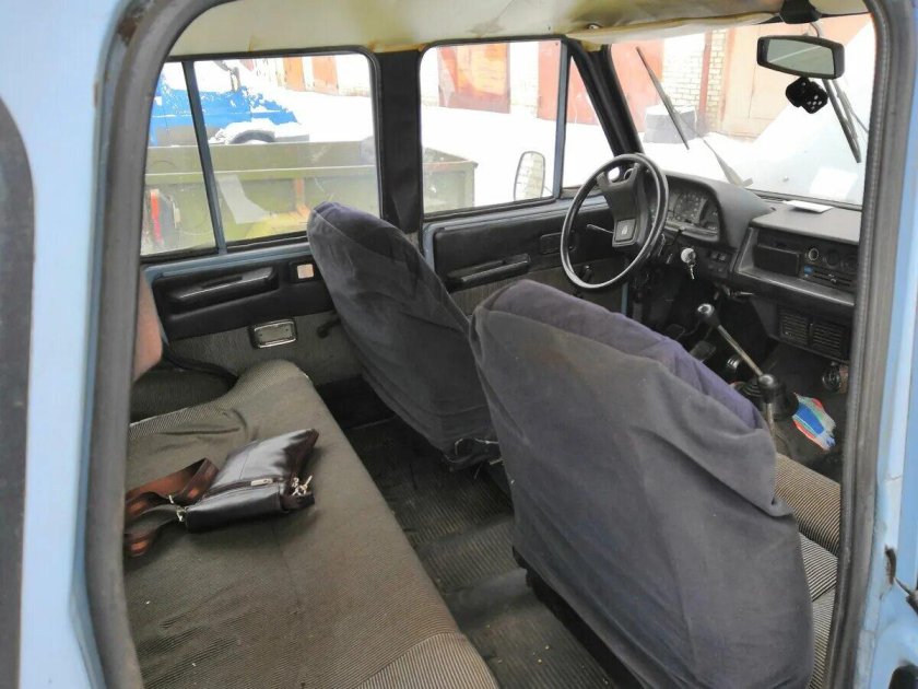 Aro 24 2.7 МТ, 1991