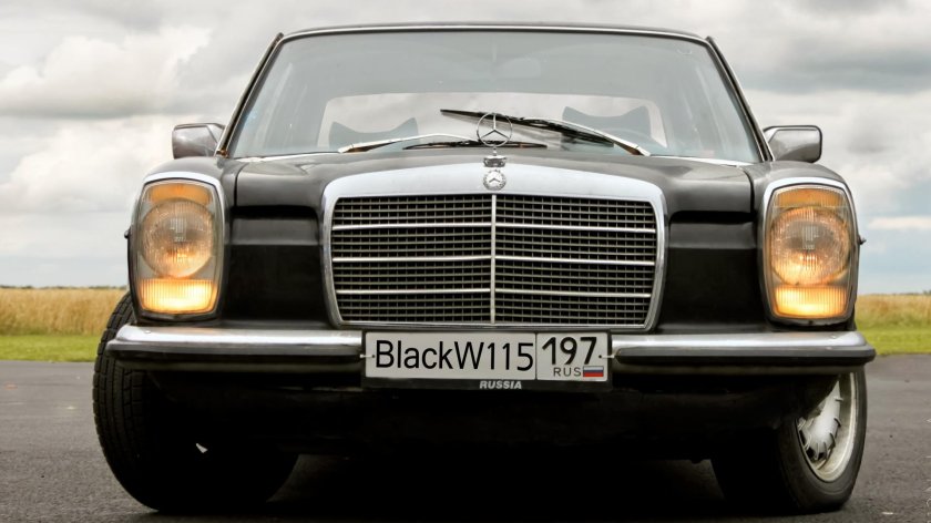 Mercedes Benz w115