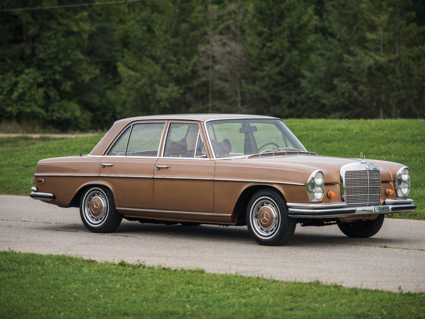 Mercedes-Benz 280se w108