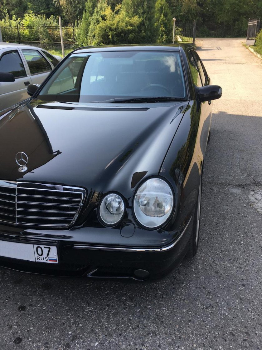 Мерседес 213 старый кузов