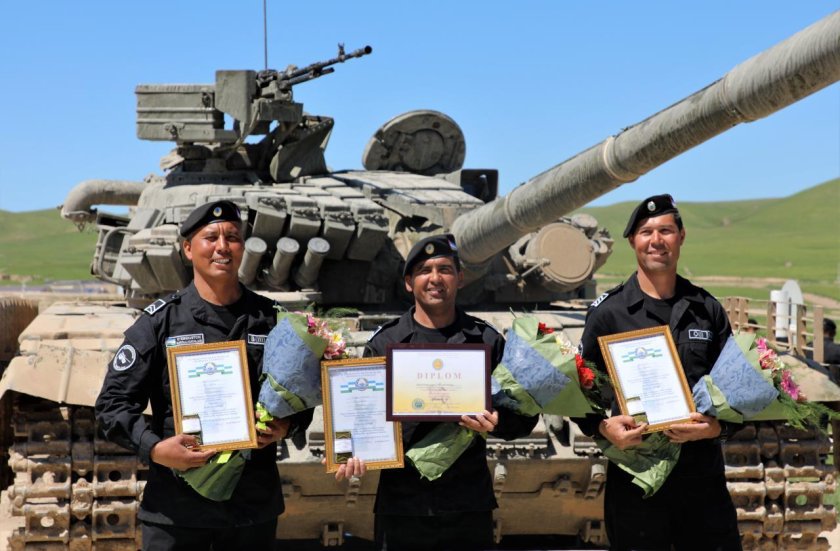 Танк т72 в Узбекистане