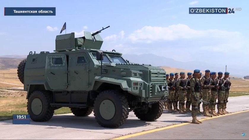 Ошкош бронеавтомобиль Узбекистана