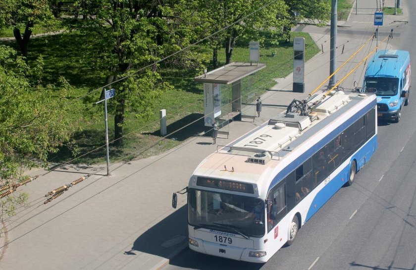 Троллейбус бкм 321