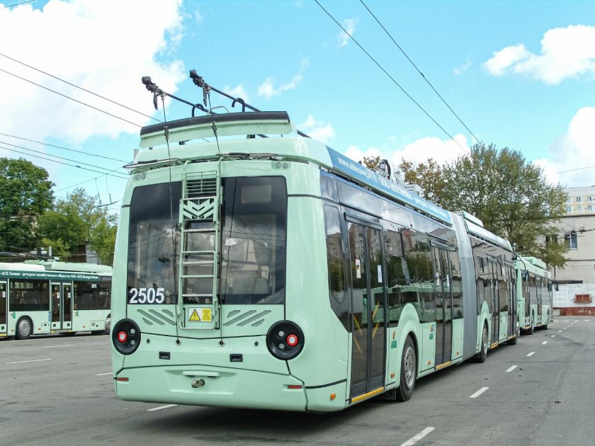 Троллейбус БКМ 43300d