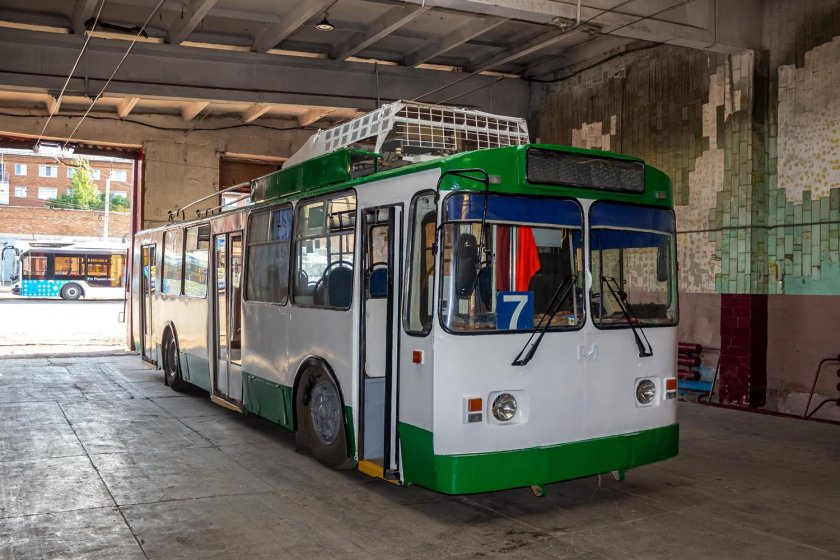 АКСМ-101 троллейбус