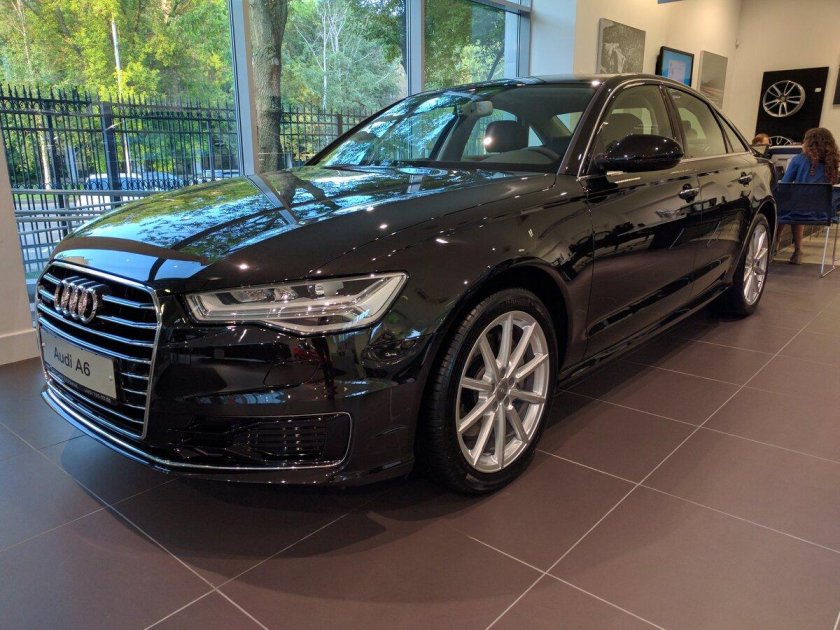 Ауди а6 2016