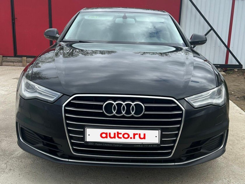 Черная ауди а 6