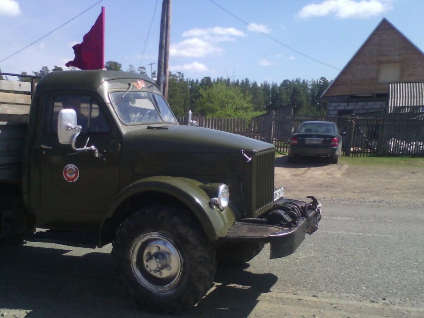 Грузовик газ 63