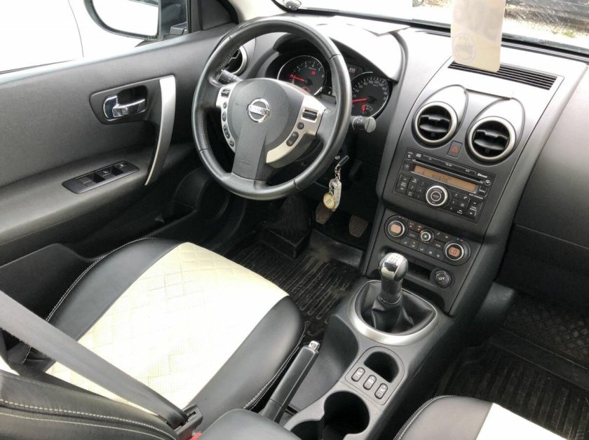 Qashqai 2010 салон
