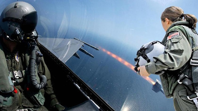 Демотиваторы про летчиков