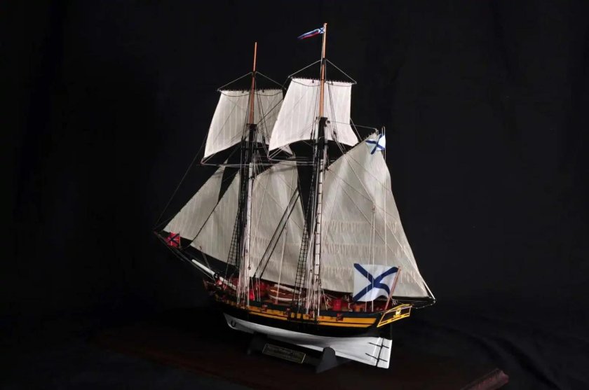 Шхуна ласточка эскадра