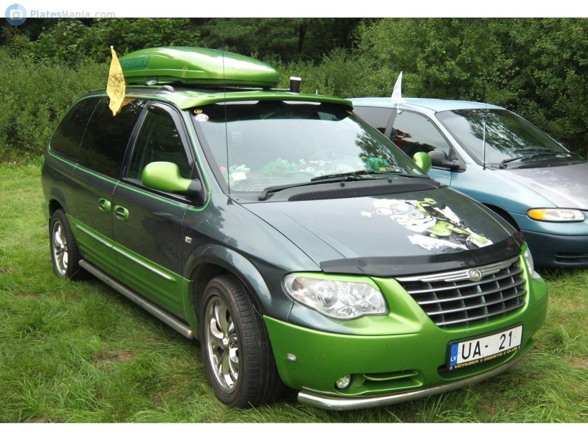 Крайслер Вояджер 4