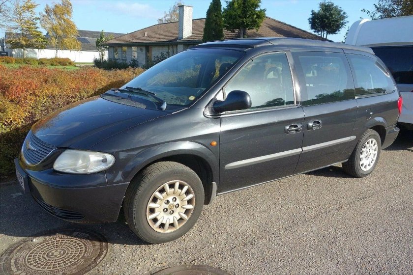 Крайслер Вояджер 2.4