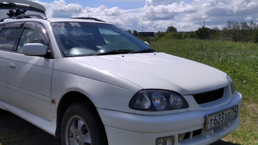 Тойота калдина 210 кузов