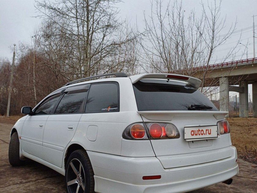 Тойота калдина 210