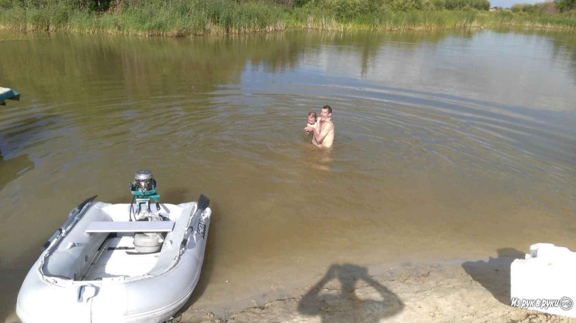 Моторная лодка