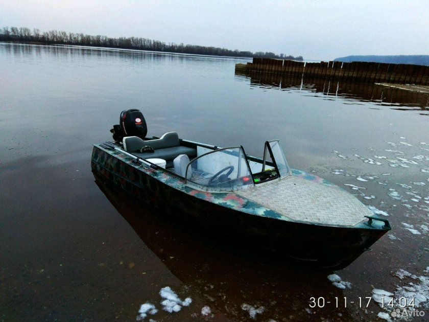 Лодка мкм с мотором 9.9