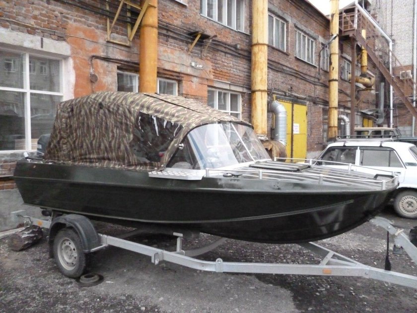 Лодка Тюмень