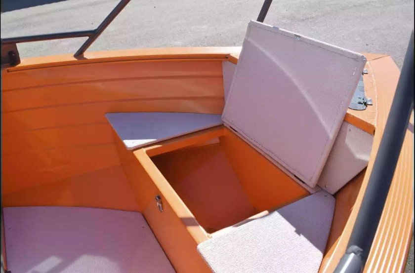 Лодка неман 400