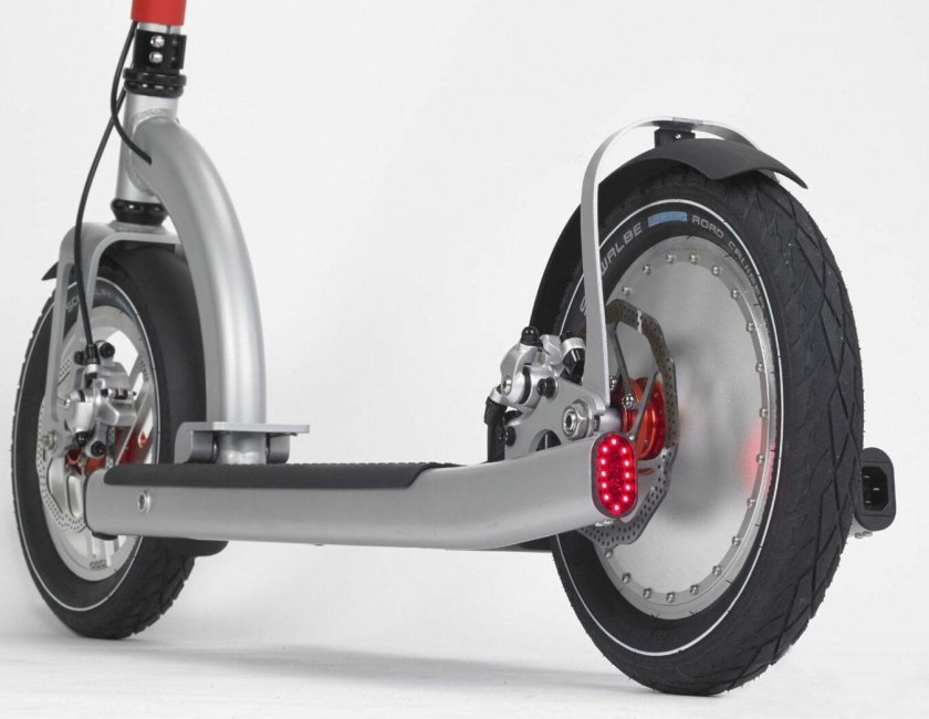 Внедорожный электроскутер 4 колеса